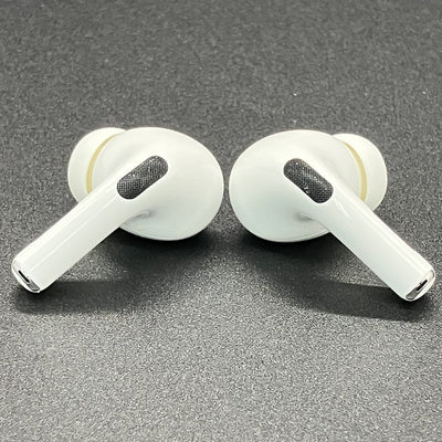 【中古】MagSafe充電ケース(USB-C)付きAirPods Pro(第2世代) MTJV3JA【秋葉原】