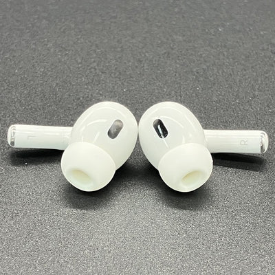 【中古】MagSafe充電ケース(USB-C)付きAirPods Pro(第2世代) MTJV3JA【秋葉原】