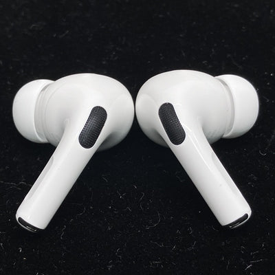 【中古】MagSafe充電ケース(USB-C)付きAirPods Pro(第2世代) MTJV3JA【日本橋】