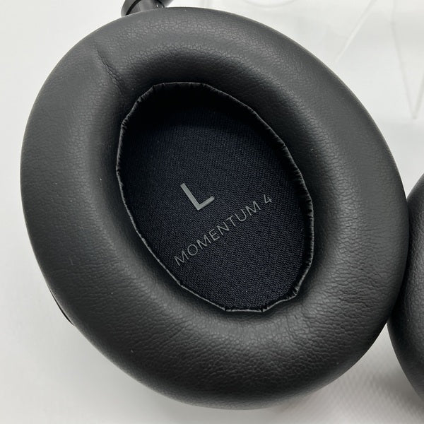 【中古】MOMENTUM 4 Wireless ブラック 【M4AEBT BLACK】【秋葉原】