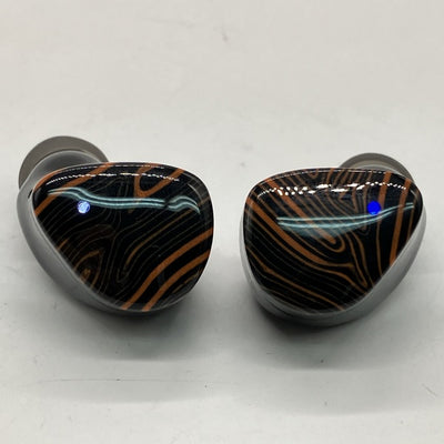 【中古】FoKus Triumph 【NOB-FOKUSTRH-B】【秋葉原】