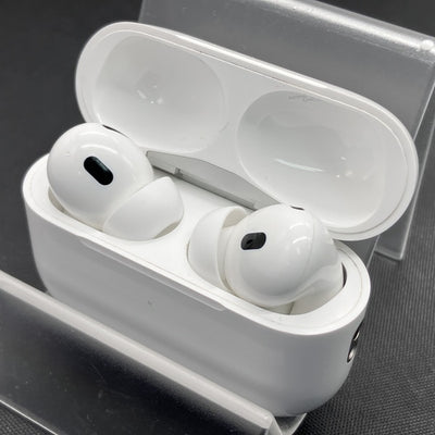 【中古】MagSafe充電ケース(USB-C)付きAirPods Pro(第2世代) MTJV3JA【秋葉原】