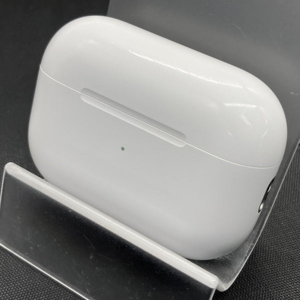 【中古】MagSafe充電ケース(USB-C)付きAirPods Pro(第2世代) MTJV3JA【秋葉原】