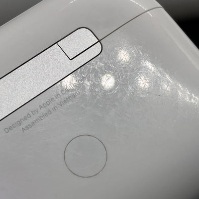 【中古】MagSafe充電ケース(USB-C)付きAirPods Pro(第2世代) MTJV3JA【秋葉原】