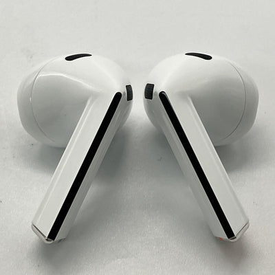 【中古】Galaxy Buds3 ホワイト 【SM-R530NZWAXJP】【日本橋】