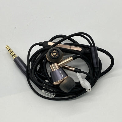 【中古】E1001 Triple-Driver In-Ear Headphones ゴールド【秋葉原】
