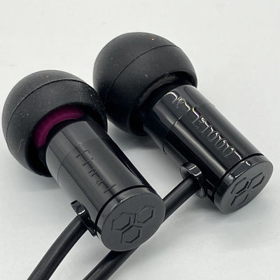 【中古】E1000C BLACK 【FI-E1DPALBLC】【秋葉原】