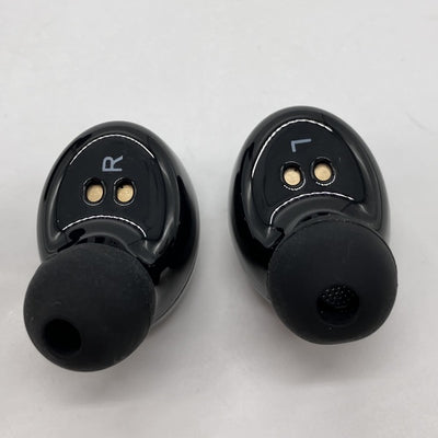 【中古】Disney ワイヤレスイヤホン【日本橋】