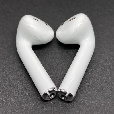 【中古】AirPods with Charging Case MV7N2J/A【日本橋】