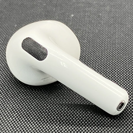 ジャンク AirPods4 アクティブノイズキャンセリング ※片耳欠品 ジャンク AirPods4 アクティブノイズキャンセリング ※片耳欠品