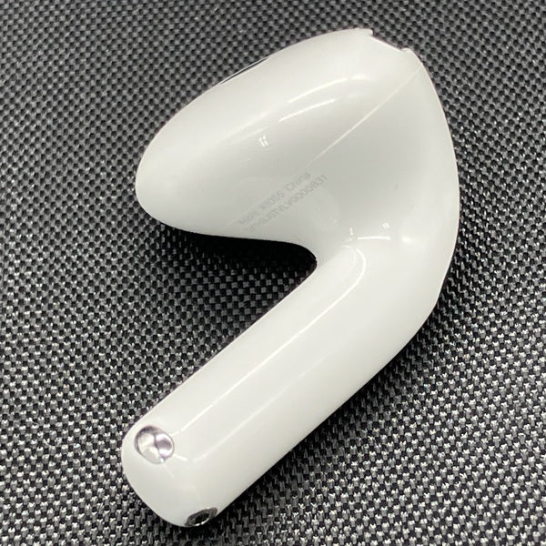 【中古】AirPods 4 (片耳)（アクティブノイズキャンセリング搭載）【秋葉原】