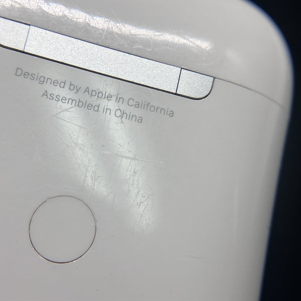 【中古】AirPods with Wireless Charging Case  MRXJ2J-A【名古屋】