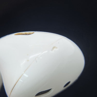 【中古】AirPods with Wireless Charging Case  MRXJ2J-A【名古屋】