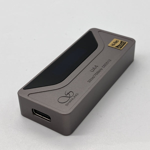 【中古】UA4 チタニウム【日本橋】