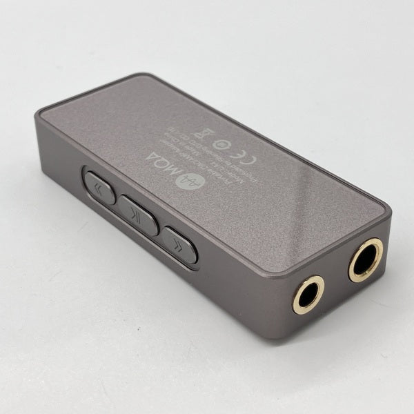 【中古】UA4 チタニウム【日本橋】