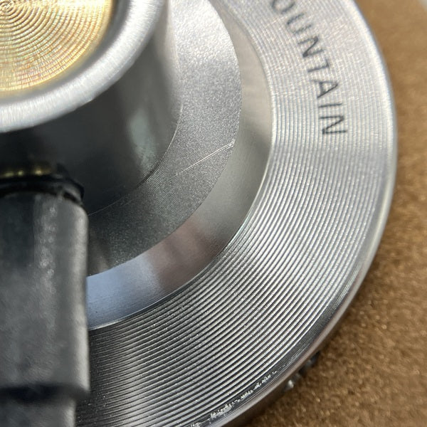 【中古】DISTANT MOUNTAIN ブラウン【秋葉原】