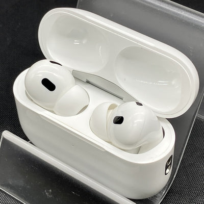 【中古】MagSafe充電ケース(USB-C)付きAirPods Pro(第2世代) MTJV3JA【日本橋】