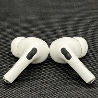 【中古】MagSafe充電ケース(USB-C)付きAirPods Pro(第2世代) MTJV3JA【日本橋】