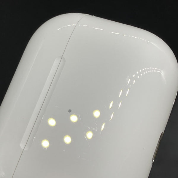【中古】MagSafe充電ケース(USB-C)付きAirPods Pro(第2世代) MTJV3JA【日本橋】