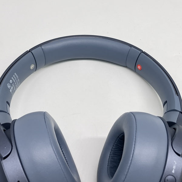 【美品】SONY ラブライブ サンシャイン　WH-H800 ヘッドフォン 数量限定】 ウォークマン・ヘッドホンに『ラブライブ