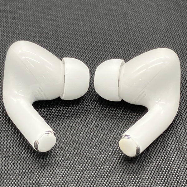【中古】AirPods Pro (第2世代) MQD83J/A【秋葉原】