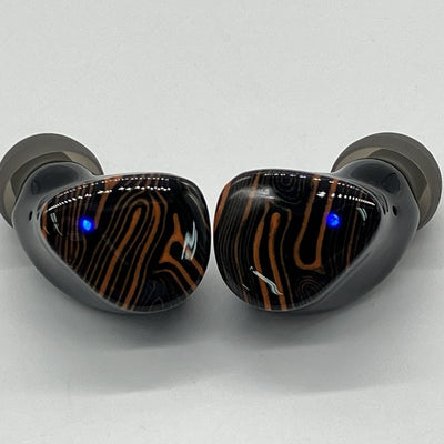 【中古】FoKus Triumph 【NOB-FOKUSTRH-B】【秋葉原】