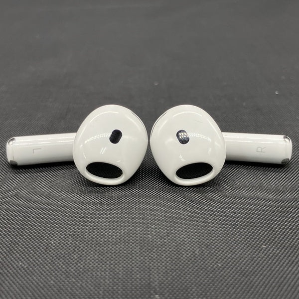 【中古】AirPods 4 MXP63J/A【秋葉原】