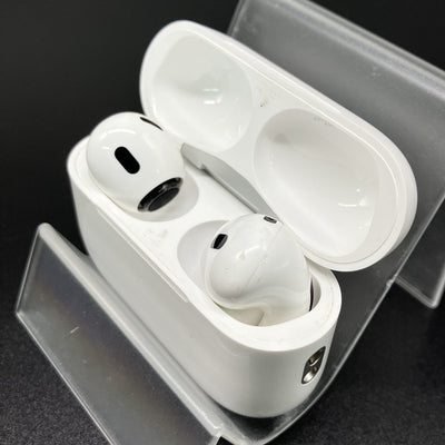 【中古】AirPods Pro (第2世代) MQD83J/A【秋葉原】