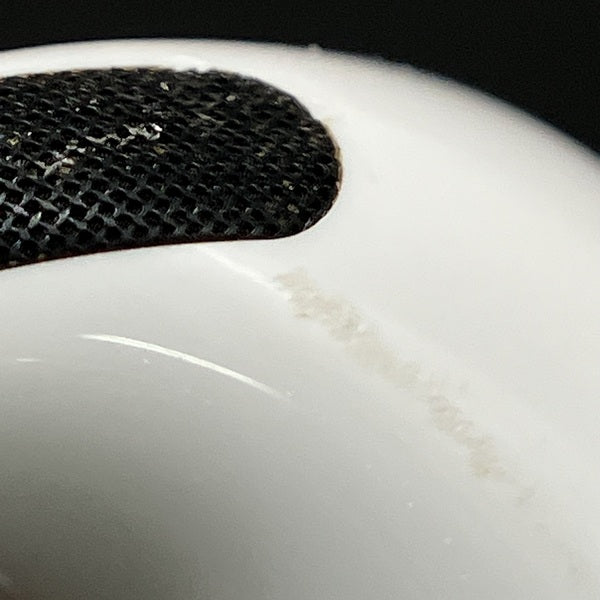【中古】AirPods Pro (第2世代) MQD83J/A【秋葉原】