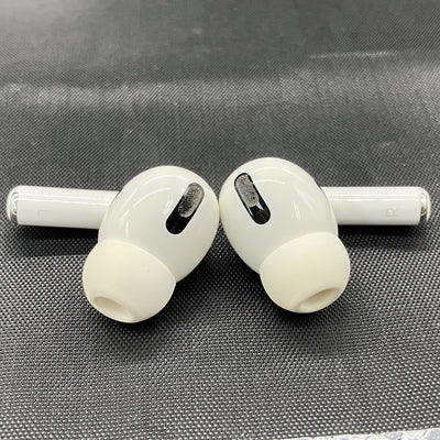 【中古】AirPods Pro MWP22J/A【秋葉原】