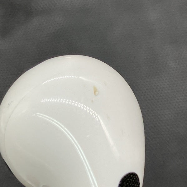 【中古】AirPods Pro MWP22J/A【秋葉原】