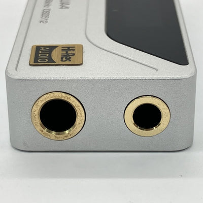 【中古】UA4 シルバー【秋葉原】