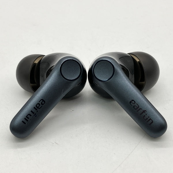 【中古】Air Pro 4 - Black【日本橋】