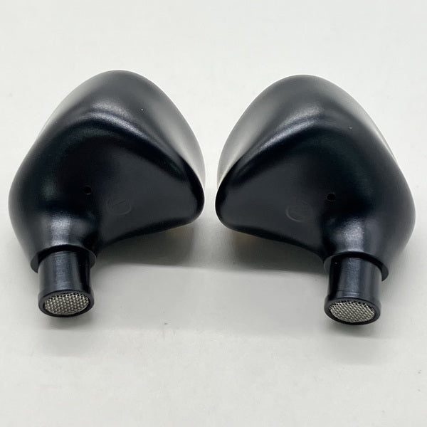【中古】FH3 Black 【FIO-IEM-FH3-B】（ケーブル欠品）【秋葉原】