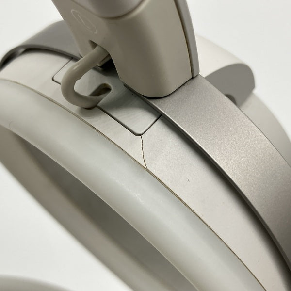 nwm ONE オンイヤースピーカー MBH001WA ライトグレー nwm 【中古】ワイヤレスパーソナルイヤースピーカー nwm ONE