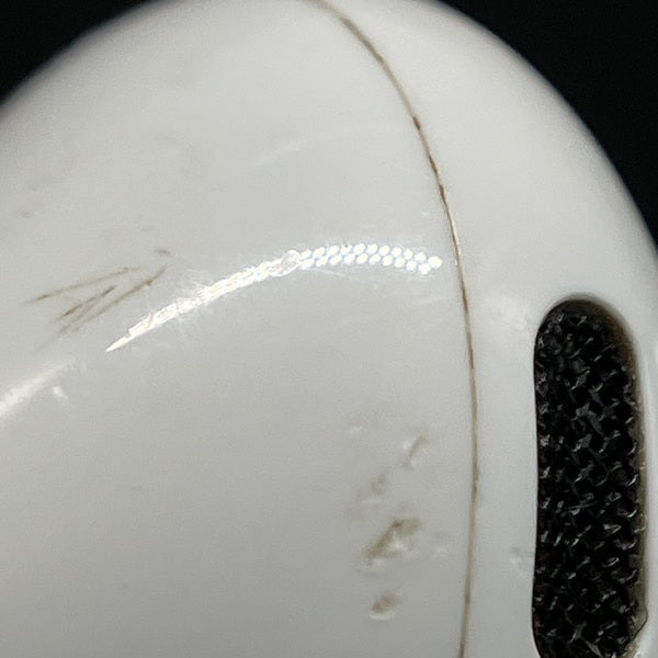 【中古】AirPods Pro (R側) (第2世代)(Lightning)【秋葉原】