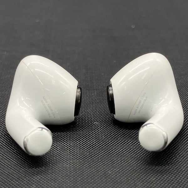 【中古】AirPods Pro (第2世代) MQD83J/A【秋葉原】