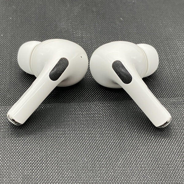 【中古】MagSafe充電ケース(USB-C)付きAirPods Pro(第2世代) MTJV3JA【秋葉原】