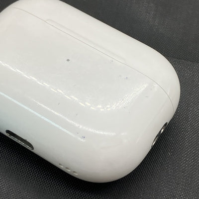 【中古】MagSafe充電ケース(USB-C)付きAirPods Pro(第2世代) MTJV3JA【秋葉原】