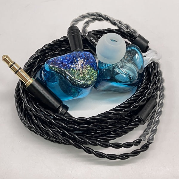 Kiwi Ears Forteza　ブルー　中古 Kiwi Ears 【中古】Forteza Blue【秋葉原】 – e☆イヤホン