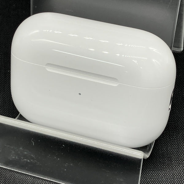 【中古】MagSafe充電ケース(USB-C)付きAirPods Pro(第2世代) MTJV3JA【秋葉原】