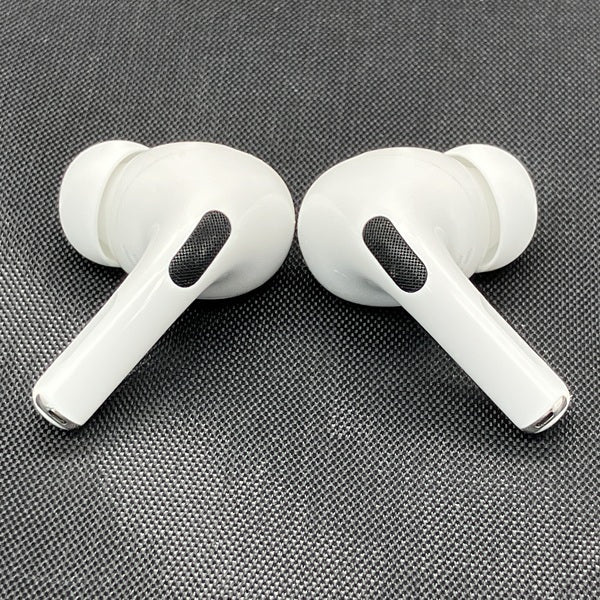 【中古】MagSafe充電ケース(USB-C)付きAirPods Pro(第2世代) MTJV3JA【秋葉原】