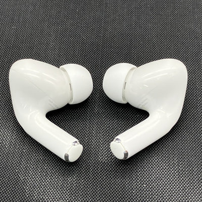 【中古】MagSafe充電ケース(USB-C)付きAirPods Pro(第2世代) MTJV3JA【秋葉原】