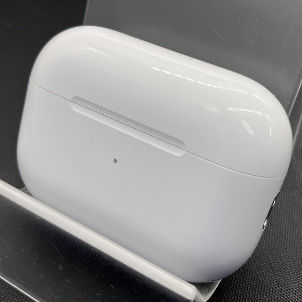 【中古】AirPods Pro (第2世代) Lightningケース【海外モデル】【秋葉原】