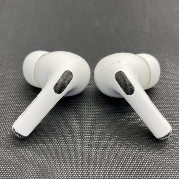 【中古】AirPods Pro (第2世代) Lightningケース【海外モデル】【秋葉原】