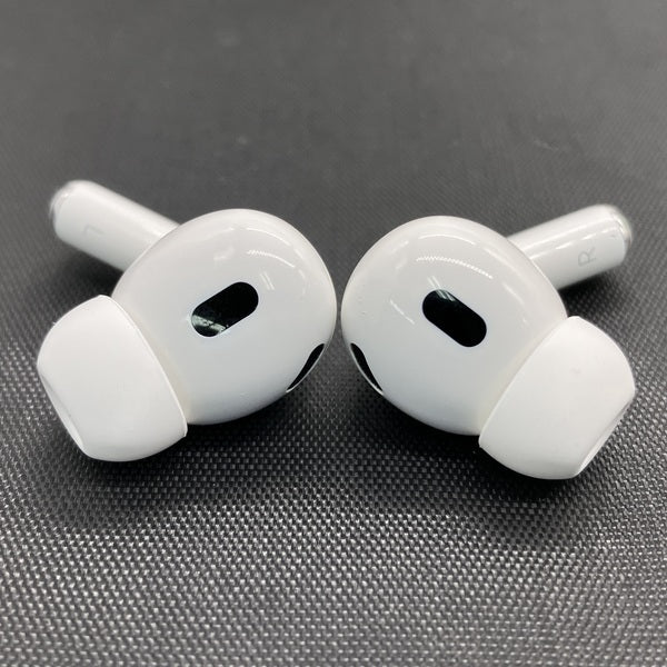 【中古】AirPods Pro (第2世代) Lightningケース【海外モデル】【秋葉原】