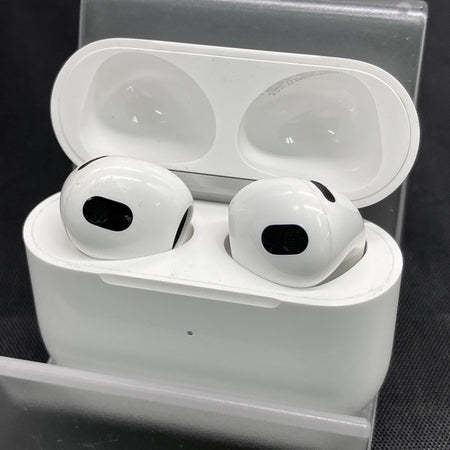 AirPods 3rd generation 本体 中古 動作確認済 ワイヤレス AirPods Pro3 MFHP4J/A|中古オーディオ格安販売の【イオシス】
