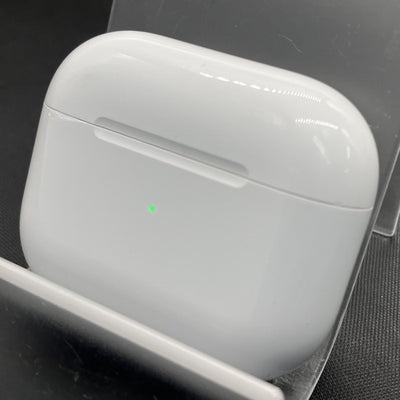 【中古】Airpods MPNY3J/A 3rd Generation  Lightning充電ケース付【秋葉原】