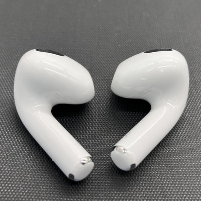 【中古】Airpods MPNY3J/A 3rd Generation  Lightning充電ケース付【秋葉原】