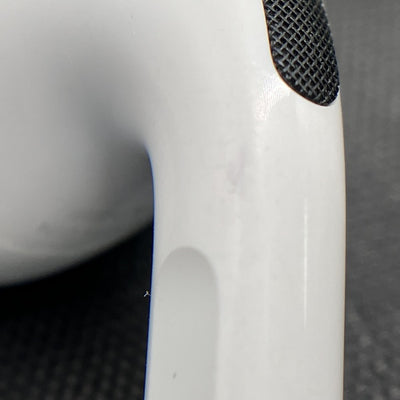【中古】Airpods MPNY3J/A 3rd Generation  Lightning充電ケース付【秋葉原】